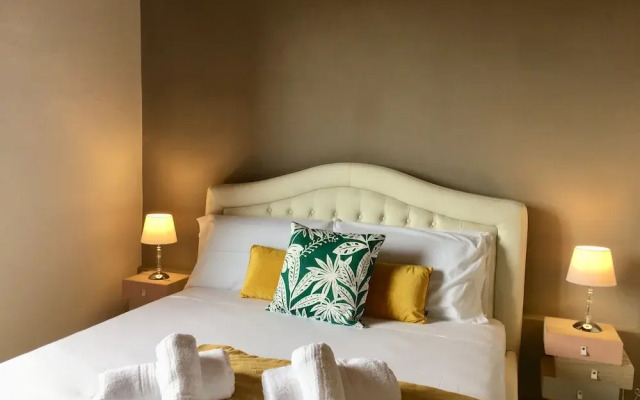 AwesHome - Lungarno Bellavista Penthouse