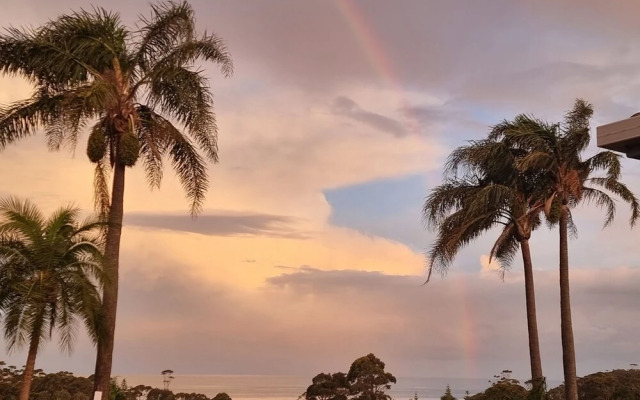 Mollymook Ocean View Motel Reward Long Stays - Over 18's Only