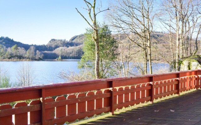 Awesome Home in Lyngdal With 4 Bedrooms