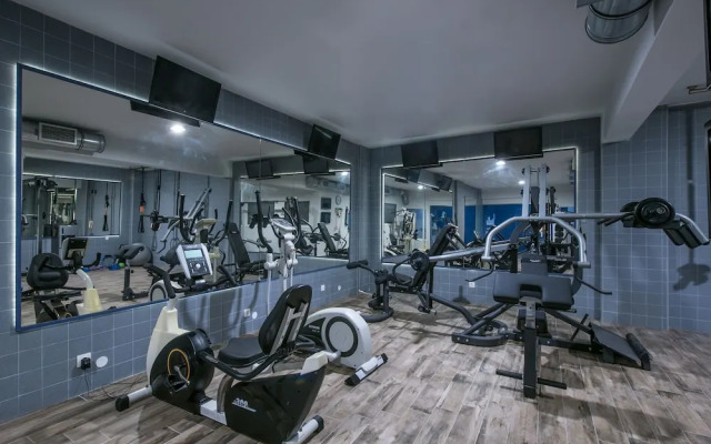 Eleni Beach Hotel
