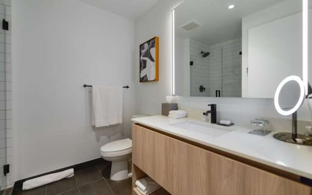 Stadium Proximity Kaseya Center