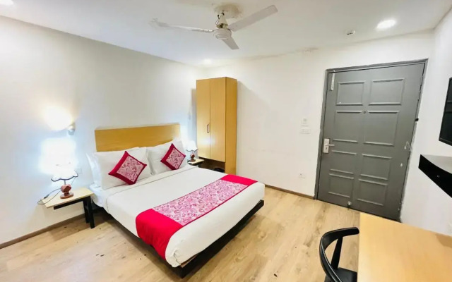 Qotel Hotel La Sarane Preet Vihar