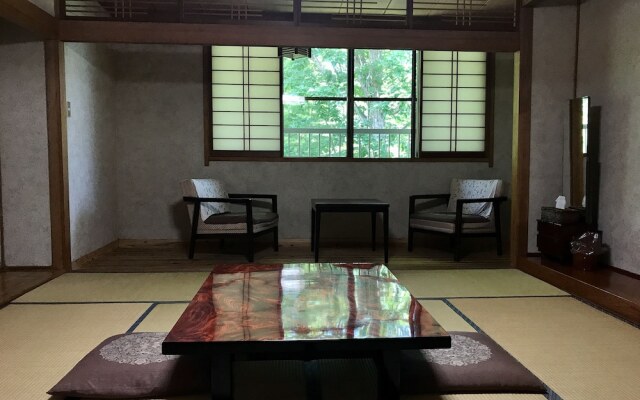 Japanese Hotspring Guesthouse Raicho - Hostel