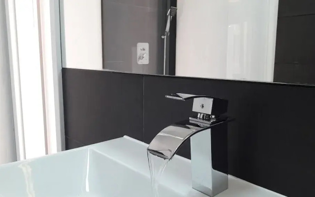 Downtown Park Suites