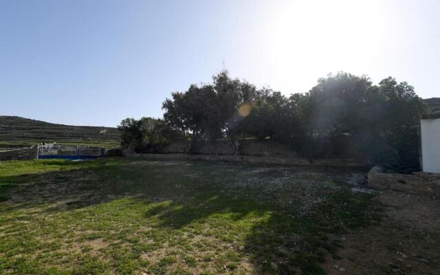 Lovely Studio Apartment For 2 Ppl In Tinos