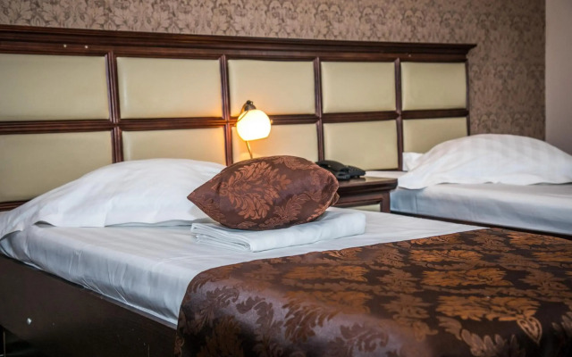 Hotel Megalos