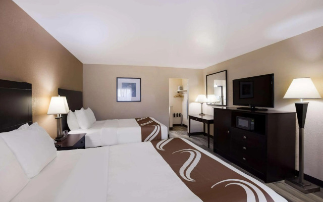 Quality Inn & Suites Big Rapids near University