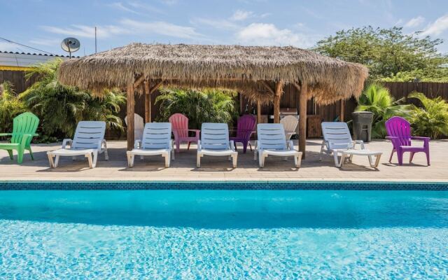 Turibana Plaza Suite 6 w Balcony