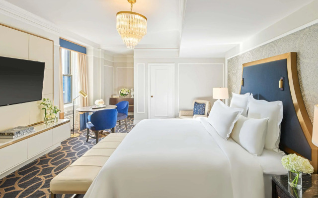 Fairmont Hotel Vancouver