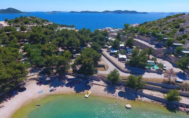 Oaza Mira Camping