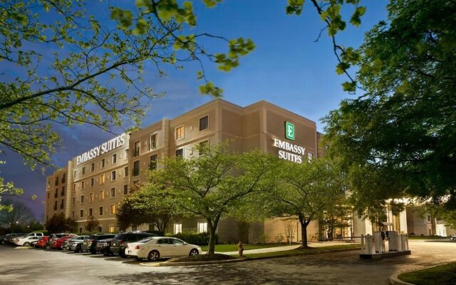 Embassy Suites by Hilton Philadelphia Airport