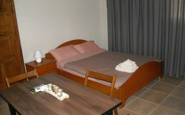 Kalamata home, Marina A