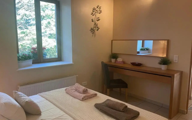 Gites Du Caylar-Chambres