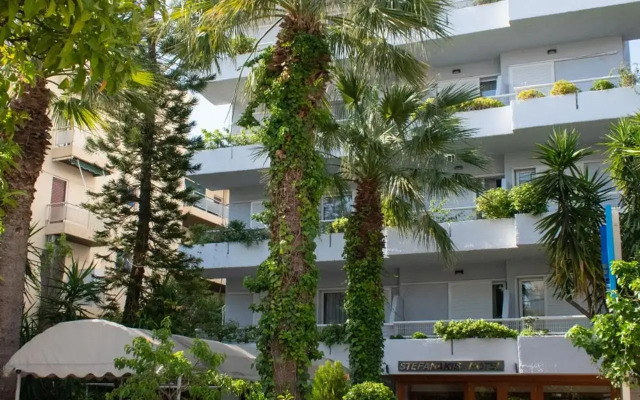 Stefanakis Hotel & Apartments