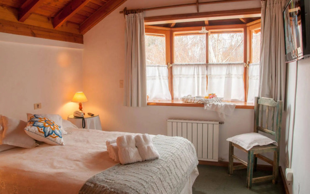 Hosteria El Arbol Duende