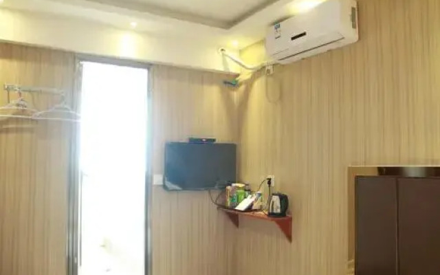 Bazhong Xinchen Business Inn