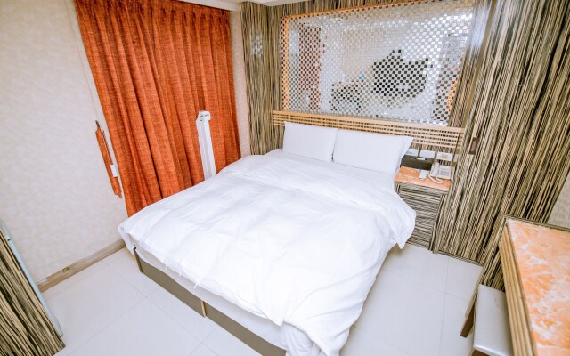 Guide Hotel Taipei Xinyi