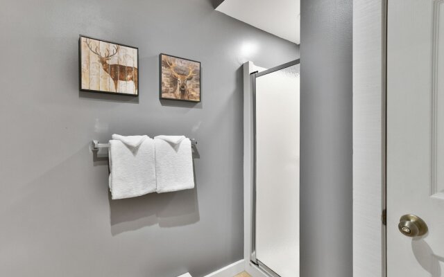 Les Haut Bois Condominiums -RVMT