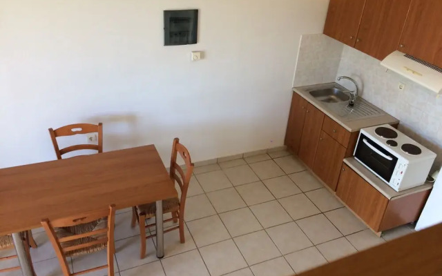 iriJoanna Holiday Plaza