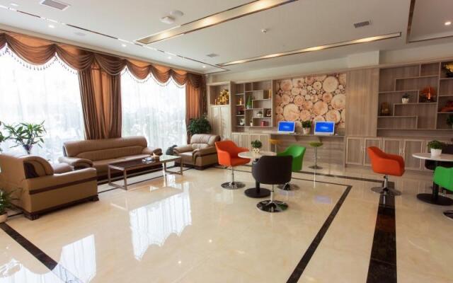 Vatica Anhui Liuan Jinzhai County Dabie Hill Logistics Park Hotel