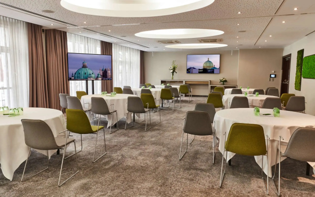 Steigenberger Hotel Herrenhof