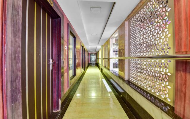 Capital O 81688 Hotel Rawat