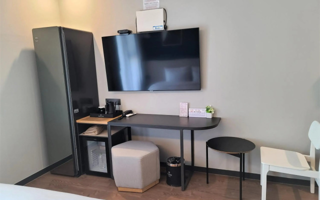 Hound Hotel Busan Station