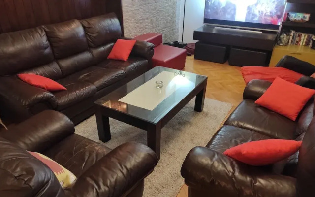 Awsome 2 Bedroom Apartment in Makarska