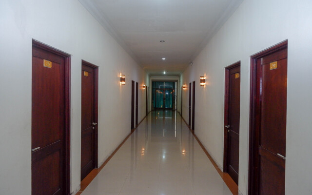 RedDoorz Syariah @ Namira Hotel