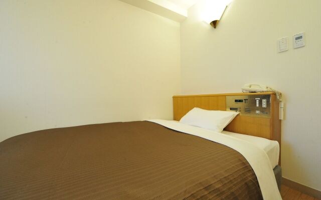 Hotel Toms