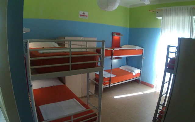 Jammin' Hostel & Bar