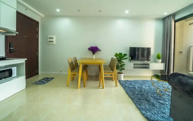 Manmo Park Home D'capitale