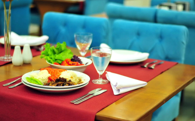 Yeniceri City Hotel