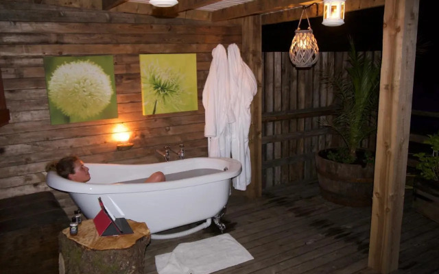 Monart Farm Lodge