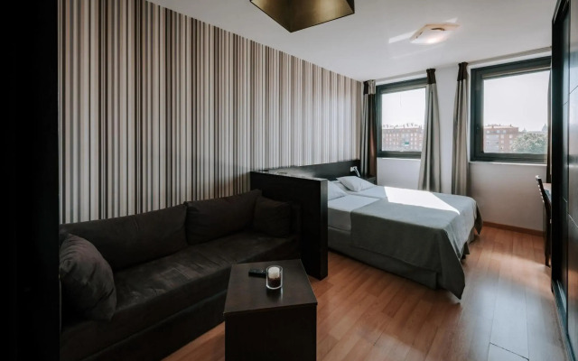 Zenit Aparthotel Hall88