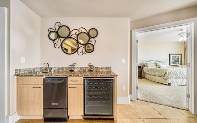 Crd0309 2 Bedroom Condo