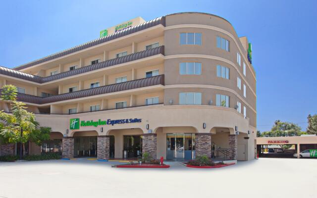 Holiday Inn Express Hotel and Suites Pasadena-Colorado Blvd, an IHG Hotel