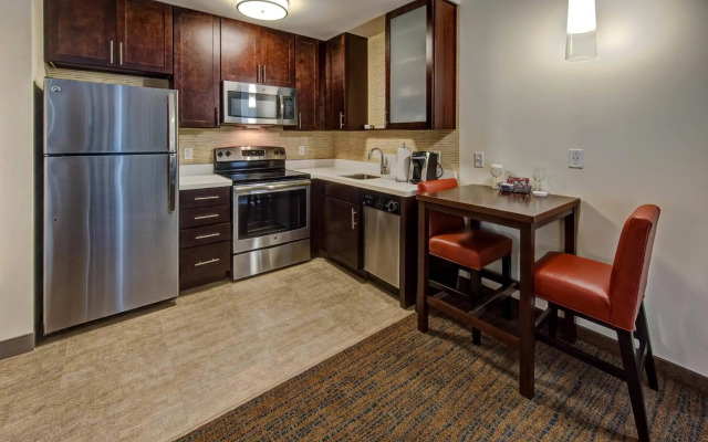 Residence Inn by Marriott Kansas City Downtown/ Convention