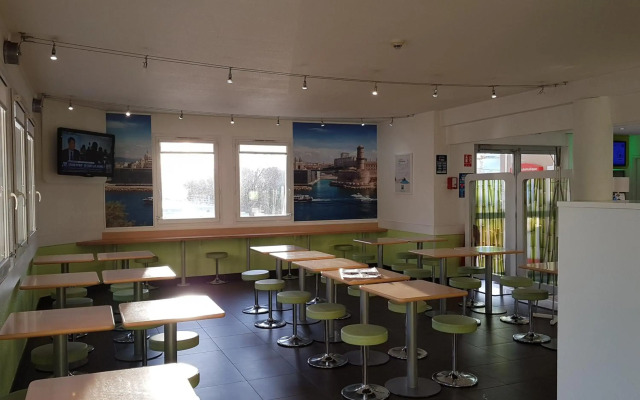 ibis budget Marseille la Valentine