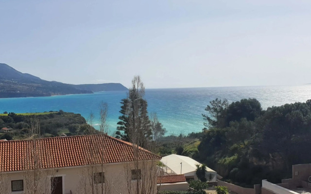 Karavados Beach