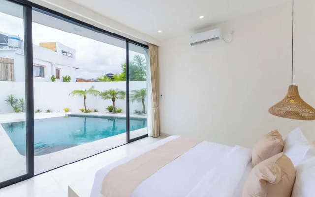 Villa Kalia 4BR Private Villa in Berawa