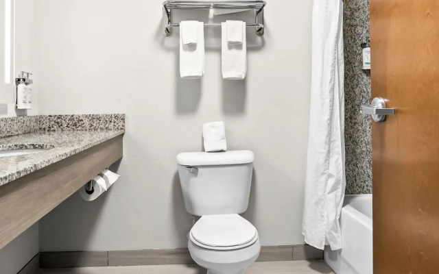 Holiday Inn Express New Haven by IHG