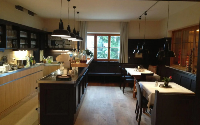 Alpenhof Landhotel Restaurant