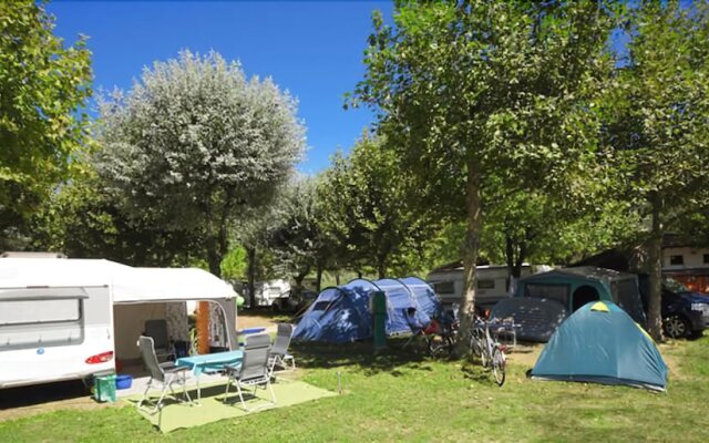 Camping Villaggio Isolino