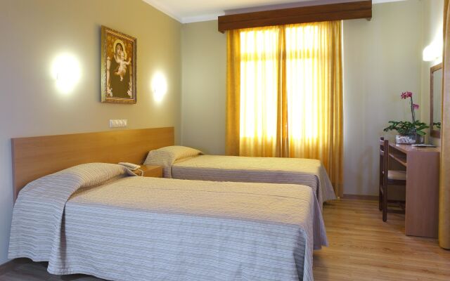 Domus Pacis Fatima Hotel