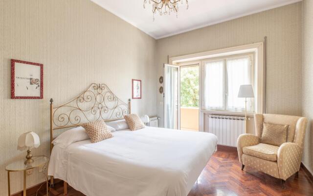 Vatican Cozy Apartment with Terrace