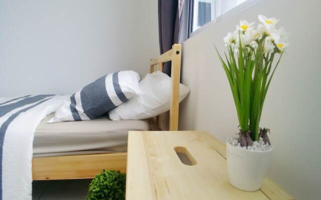 Teiw Family Homestay at Skypod Residence Puchong