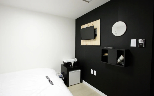Ekonomy Hotel Myeongdong premier