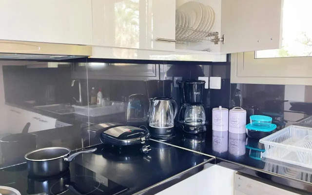 WSD Luxury Bright 2BD Apt with Sea view Balcony