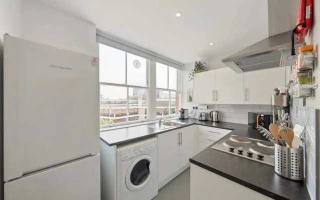 New Spacious Studio in Old St